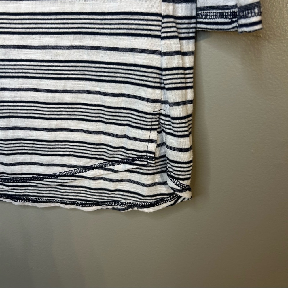 Michael Stars Black and White Striped 3/4 Sleeve Boatneck Top, One Size - Picture 3 of 6